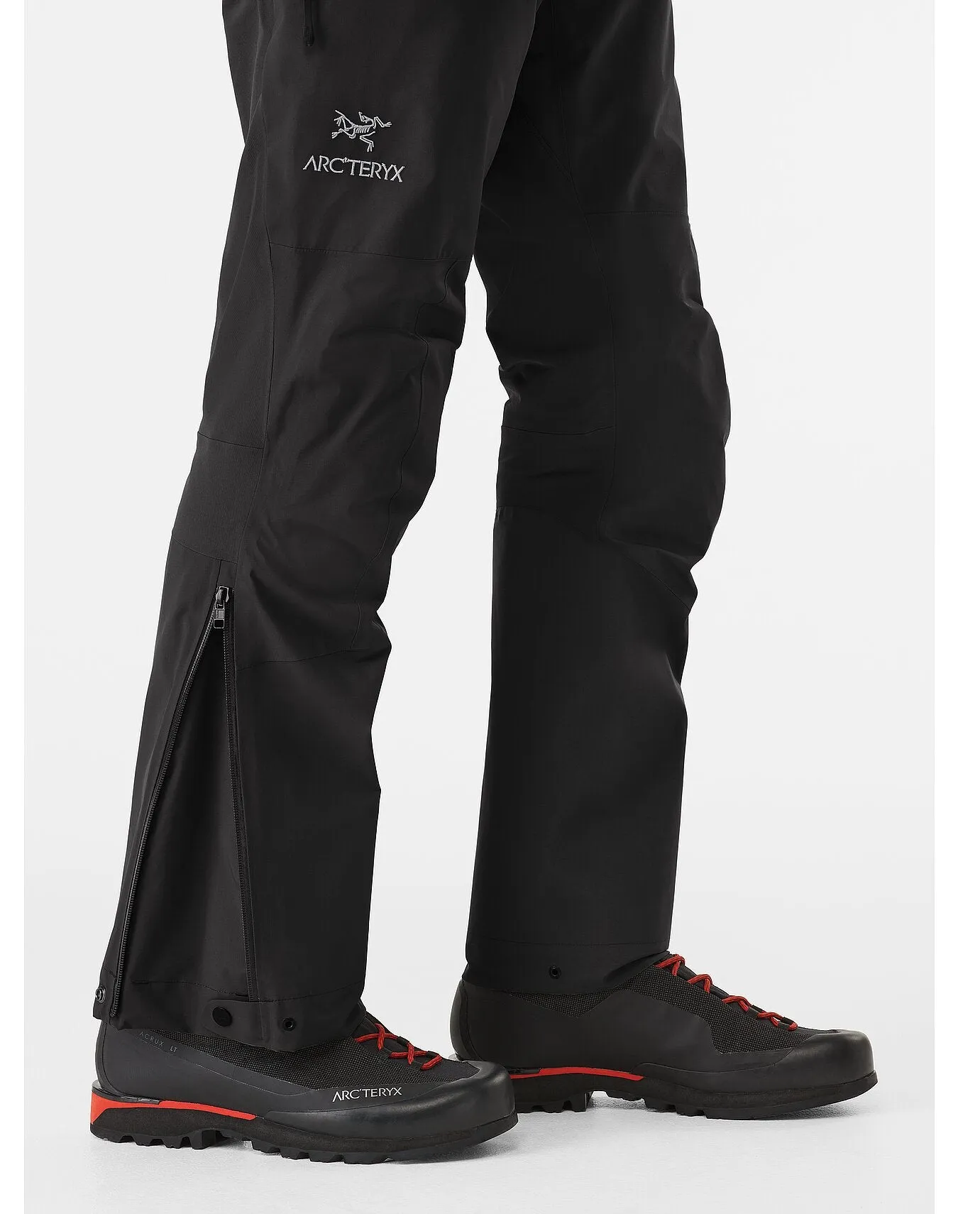 Sure! Here’s an optimized title for the product:

Mens Alpha Hybrid Performance Pants – Versatile, Breathable, and Stylish for Outdoor Adventures