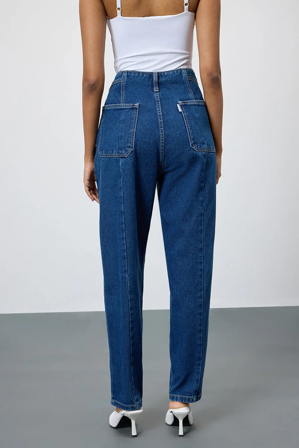 Slouchy Cobalt Blue Jeans for a Stylish Look