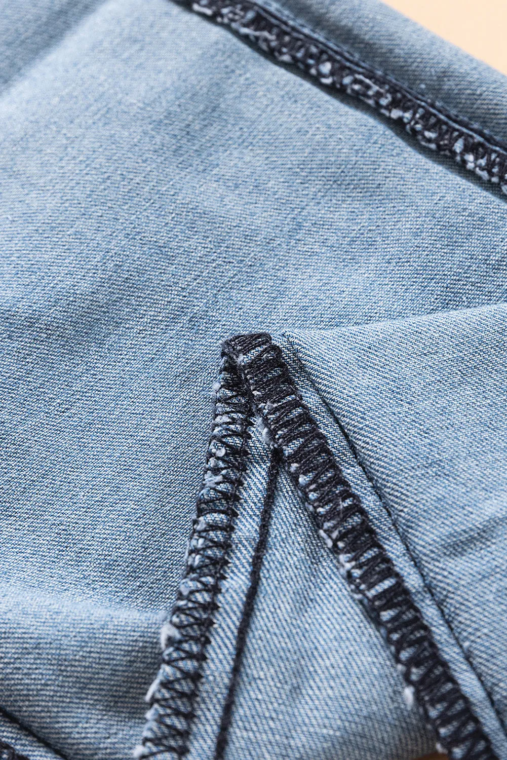 Distressed Ankle-Length Pocket Jeans