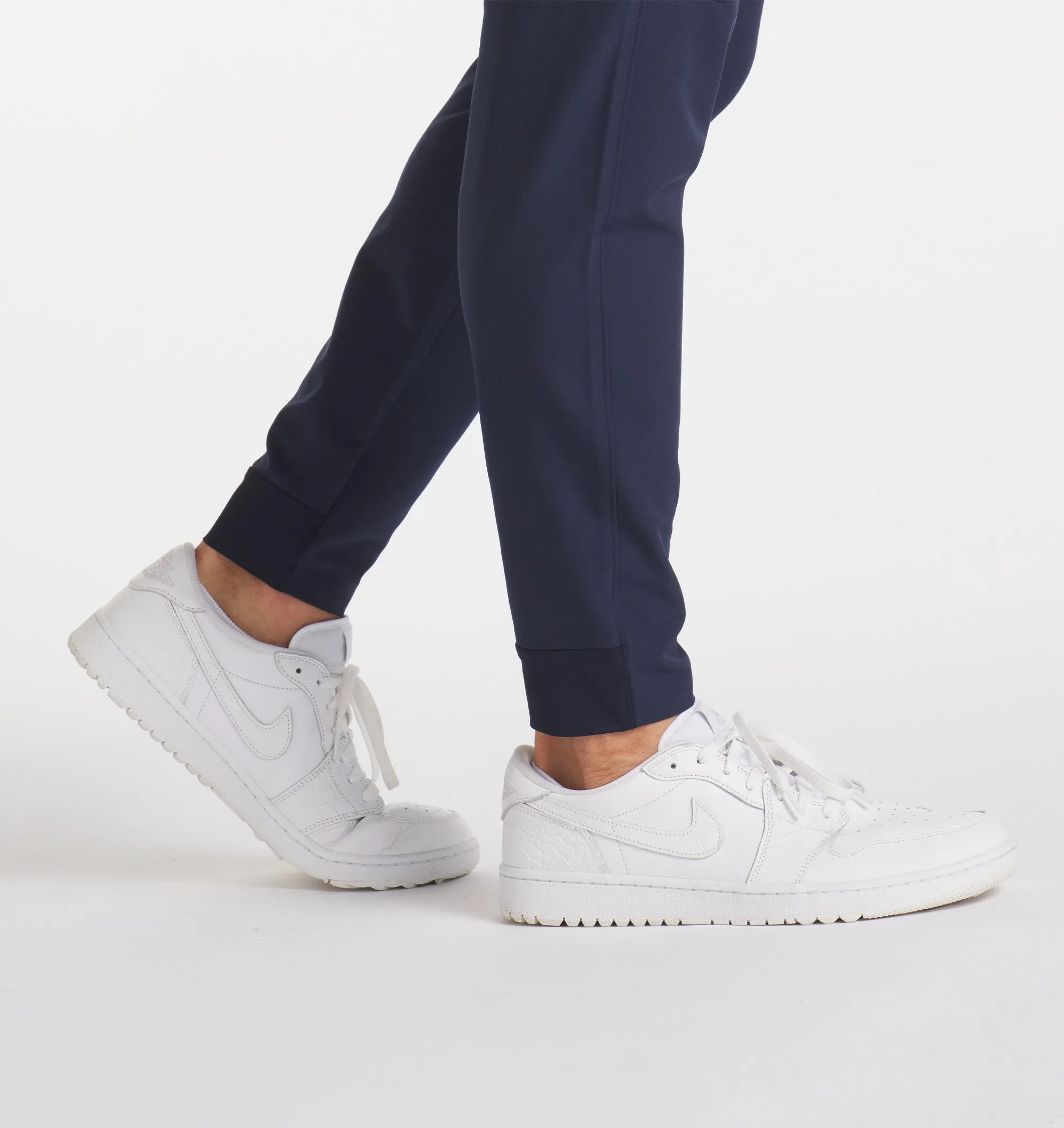 Sure, I can help optimize the title for an e-commerce product. Could you provide more details about the Halifax Pant, such as its features, material, target audience, or any other relevant details? This information will help create a more descriptive and engaging title.