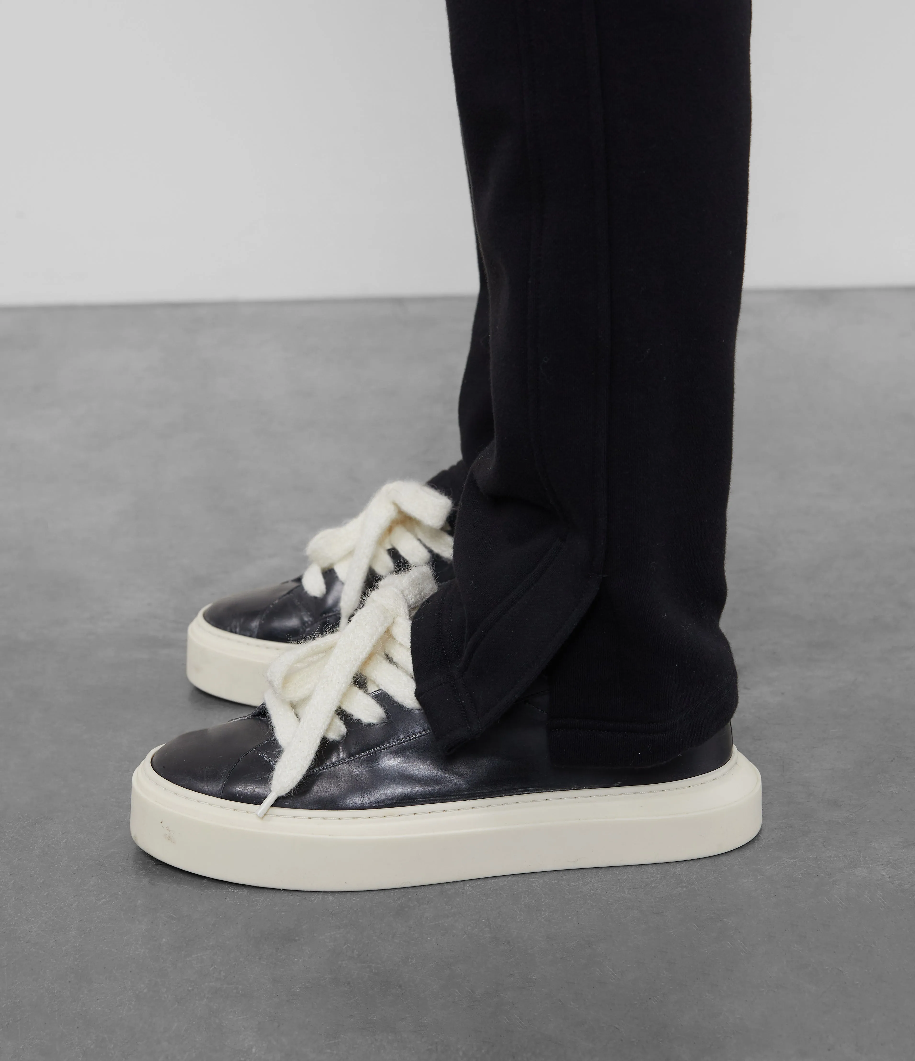 Durable High-Quality Split Pants for Comfortable Fit